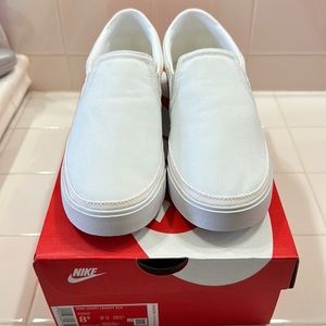 Nike Court Legacy SLP sz 8.5 New — MENS